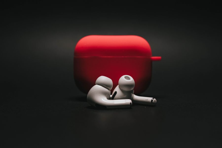 Wireless earphones