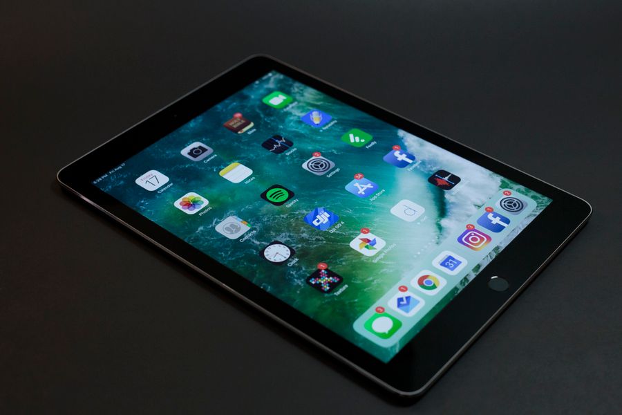 Tablet for tablet battery supply